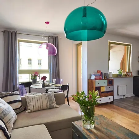 Apartment Loved Up Sea